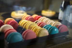 how to store macarons